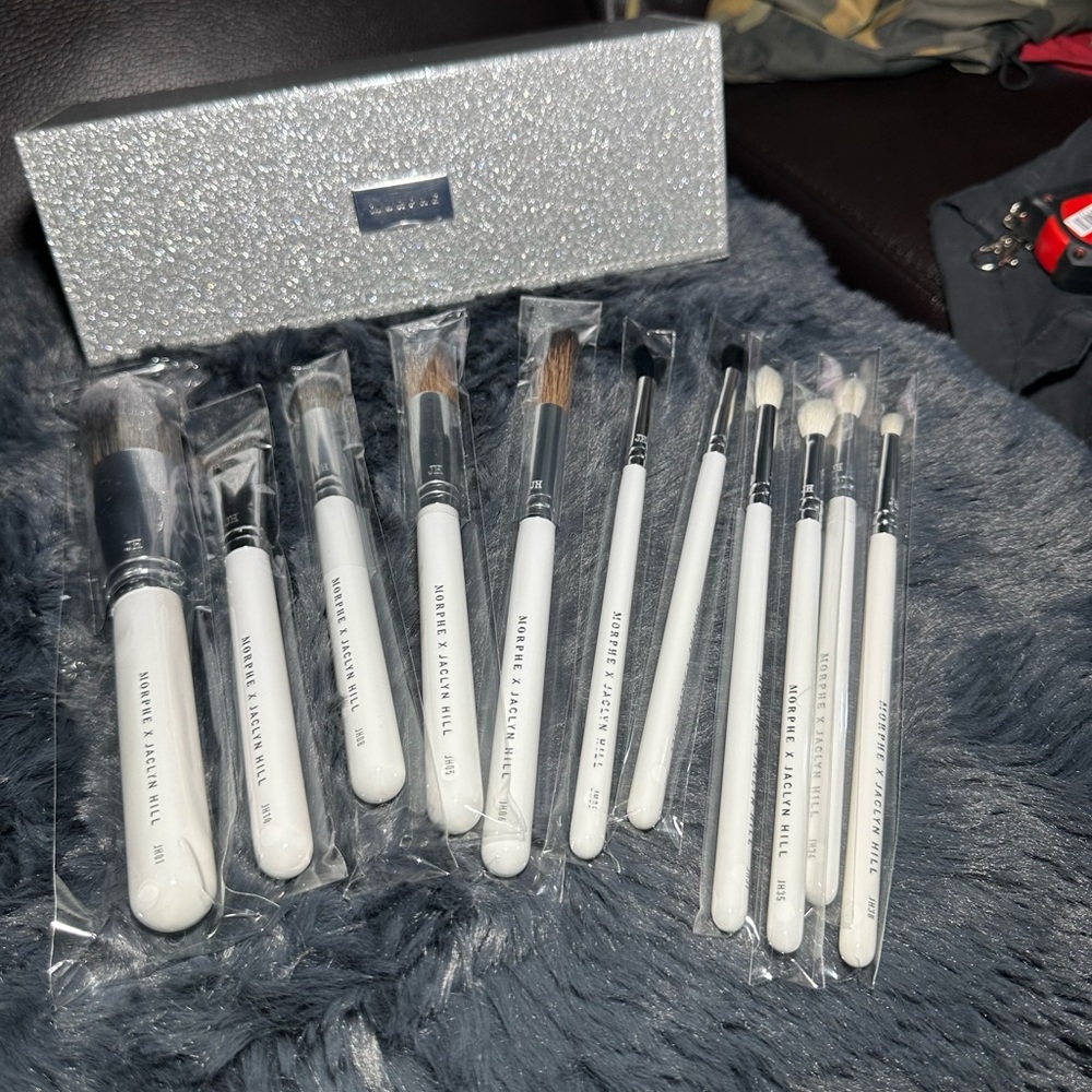 Morphe jacklyn hill master brush set with 11pc & glitter case brand new